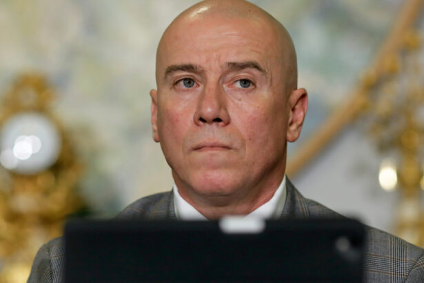 ministrul culturii andras demeter inca e in proces cu ministerul pe care l conduce n am avut sansa de a mi retrage actiunea 696bb6fa754f0