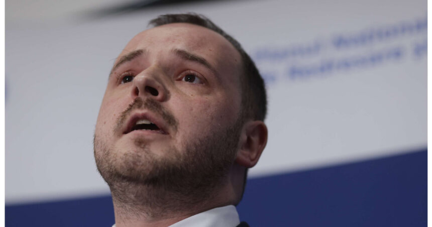 ministrul sanatatii invita sindicatele si societatile profesionale saptamana viitoare la discutii pe tema garzilor de 12 ore 695c9bad6cfda