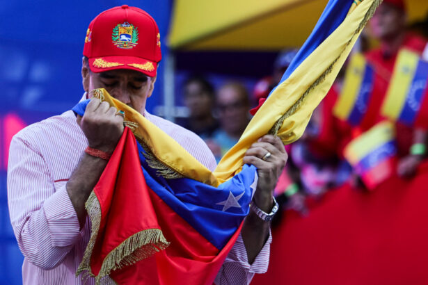 nicolas maduro va fi judecat in sua dupa capturarea sa in urma operatiunii militare americane 69591b732713f