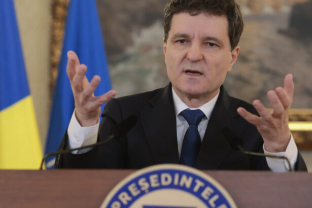 nicusor dan a promulgat legea pensiilor private dupa corectarile cerute de ccr 695bddca5f0d8