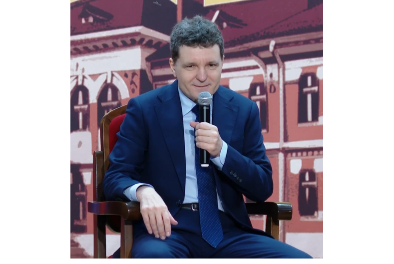 nicusor dan mesaj catre profesori nu intotdeauna societatea v a pus la locul pe care il meritati 69749bcf37cc1