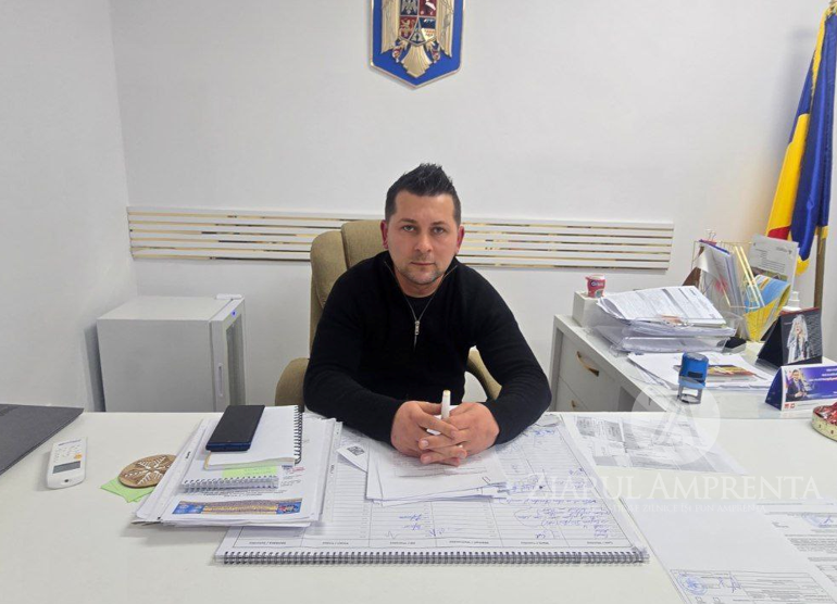 paul mihaita moldovan primarul comunei albesti vesti bune despre investitiile majore derulate in comuna in 2026 canalizare gaze iluminat public locuri de joaca si infrastructura moderna pentru t 69798d79163fe