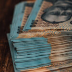 perchezitii la fosta contabila mae acuzata ca a delapidat 8 milioane de lei schema prin care banii au ajuns la fostul ei iubit 6971f9f509236