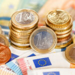 polonia amana adoptarea euro ministrul finantelor economia creste mai rapid decat media ue 6975fcad7ef22