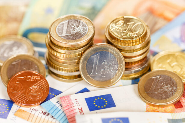 polonia amana adoptarea euro ministrul finantelor economia creste mai rapid decat media ue 6975fcad7ef22