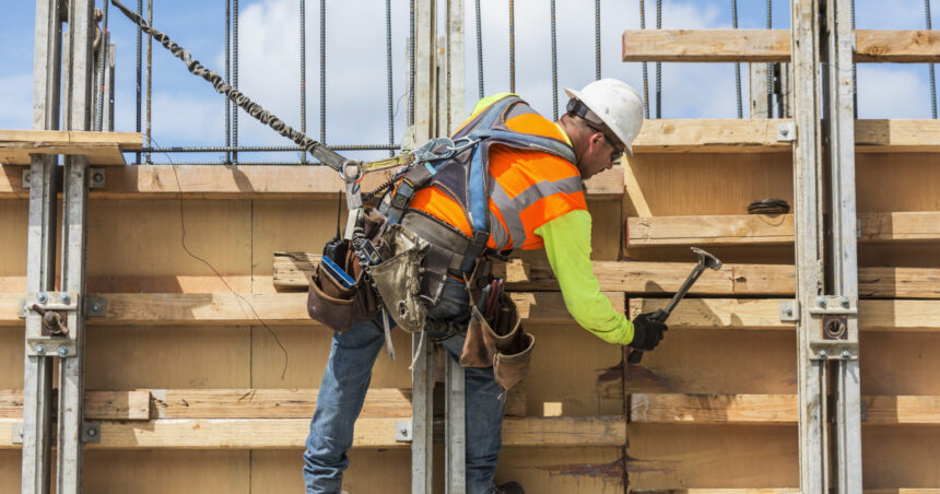 proceduri mai simple pentru aducerea muncitorilor straini in romania platforma unica si lista cu meserii deficitare 696a5e4c264cb