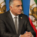 reza pahlavi fiul fostului sah promite ca se va intoarce in iran din exilul in sua poporul m a chemat sa conduc 696de5d7a50c3
