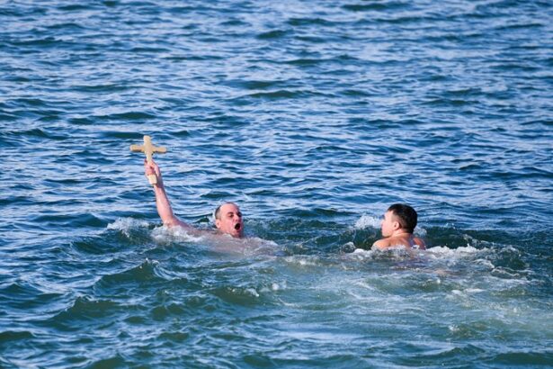 sarbatoarea bobotezei la medgidia unde se fac inscrierile la competitia pentru recuperarea crucii din apa 695827705762b