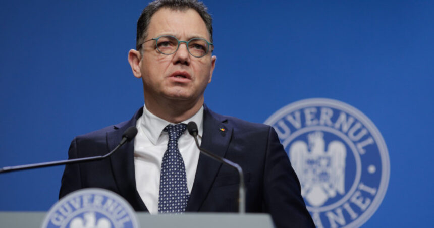 secretarul general al guvernului isi face bilantul la inceput de an sunt peste 46 000 de documente care trec anual prin sgg 695956f4ba877