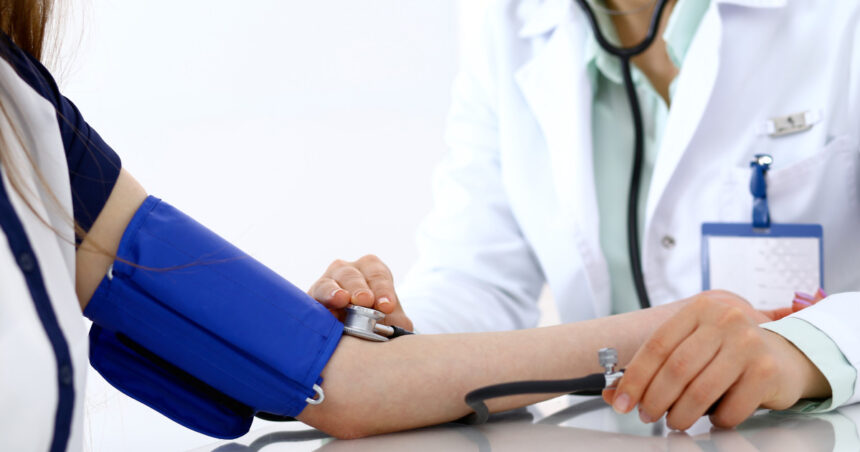 servicii medicale de care beneficiaza persoanele neasigurate in 2026 ce consultatii si tratamente sunt gratuite 6969c7223a0a9