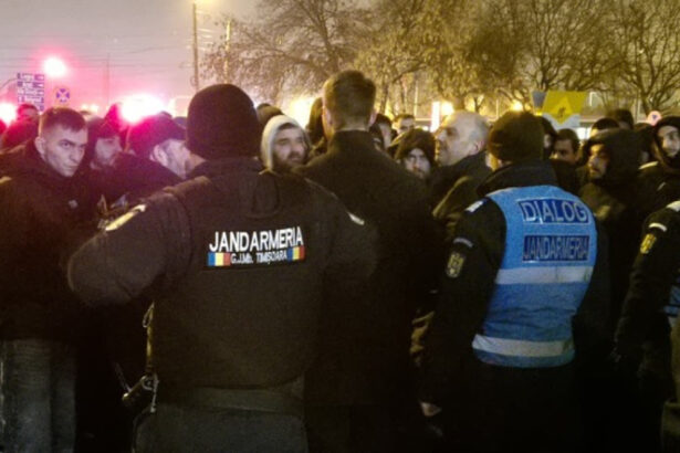 suporteri paok salonic la timisoara pentru a se interesa de ranitii din accidentul de pe dn6 ambasadoarea elena vizita la spital 6979b1f3b6eb6