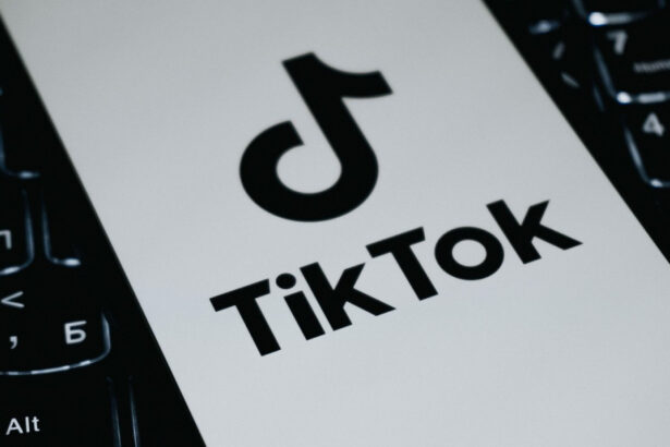 tiktok va implementa noi reguli la nivelul ue tot mai multe state cer interzicerea retelelor sociale pentru minori 696a2286e199e