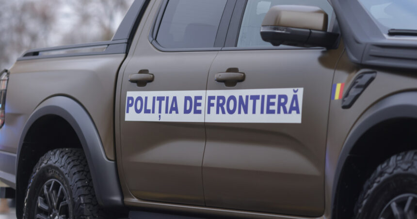 un roman si un cetatean afgan au fost arestati in timisoara suspectati de implicare intr o retea de trafic de migranti 696b69798733b