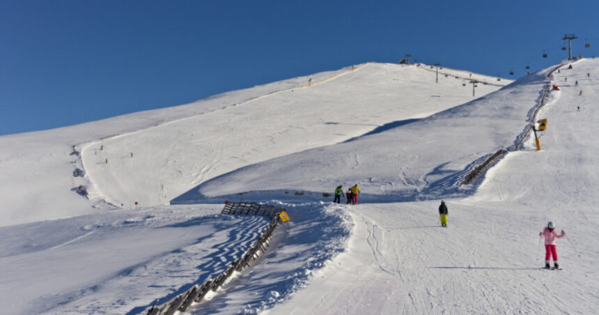 utilaje si toalete nefunctionale pe partiile din sinaia din cauza temperaturilor care au scazut la minus 25 de grade celsius 6956ace407e17