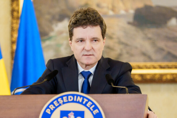 video avertismentul lui nicusor dan privind sferele de influenta si competitia dintre marile puteri ce le a cerut diplomatilor romani 6968e29ca7fe1