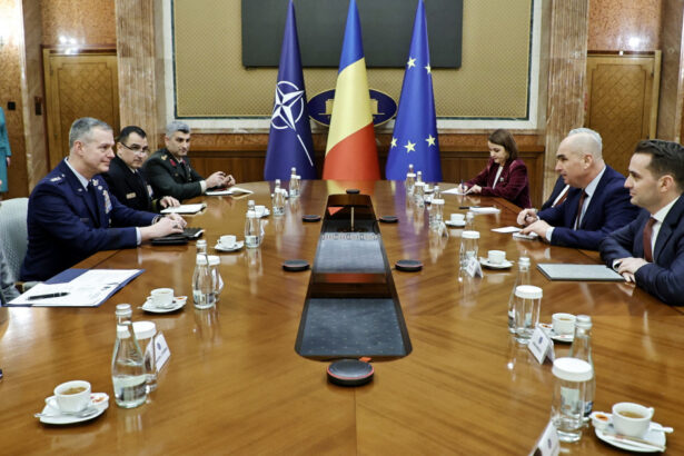 video bolojan si seful nato in europa au discutat despre intarirea apararii romaniei pe flancul estic 696e3db58539e