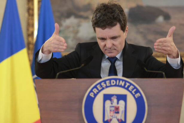 video criza din justitie nicusor dan anunta ca va mai discuta cu 30 de magistrati referendumul va avea loc probabil luna aceasta 695d721d1db30