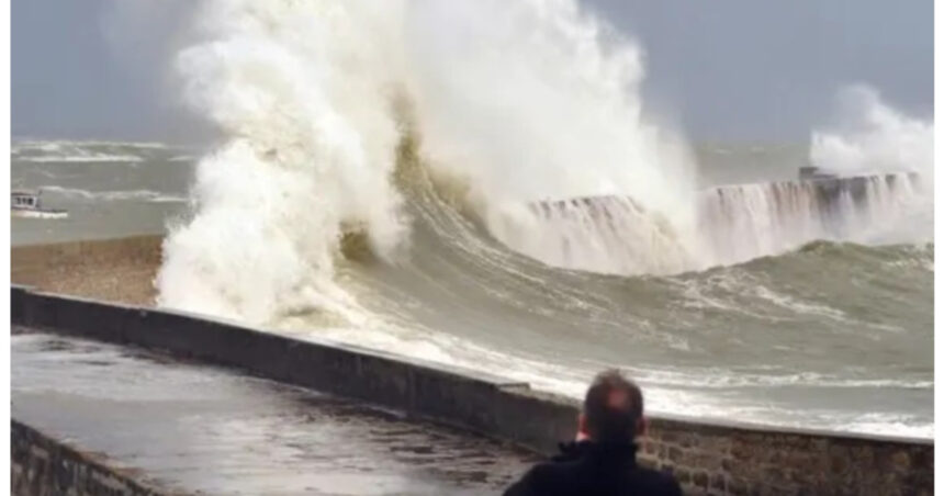 video furtuna goretti loveste franta 380 000 de case fara curent viscolul si zapada abundenta paralizeaza nordul europei 6960cf6a8bb5c