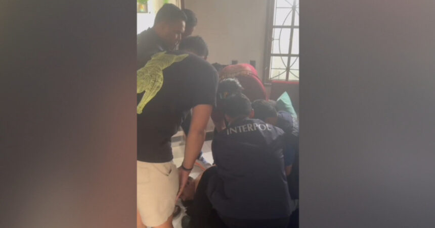 video imagini cu momentul in care a fost capturat asasinul lui adrian kreiner in indonezia el era pe lista celor mai cautati infractori 6968fee74a9d5