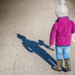 video pedeapsa pentru manipulare psihologica asupra unui minor psihiatru e nevoie de consiliere pentru a facilita conexiunea parinte copil 696b77b2b9db7