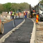 video primaria unui mare oras din romania obligata de instanta sa asfalteze si sa puna trotuare reclamanta a primit si despagubiri morale 6969f856bf70c