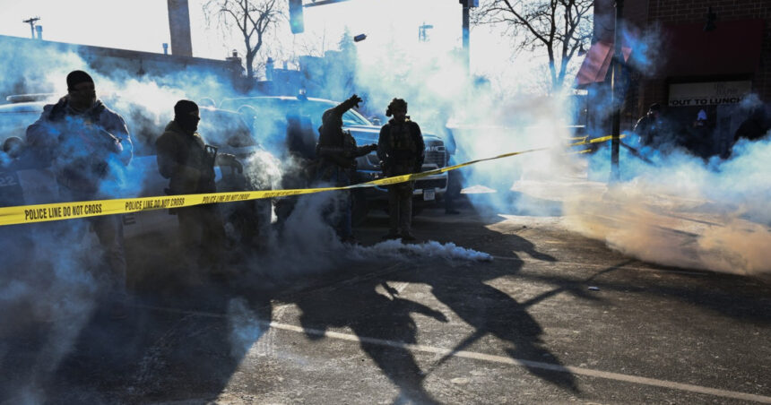 video scandal in sua inca o persoana a fost impuscata mortal de agenti ice in minneapolis 69752289e4a7c