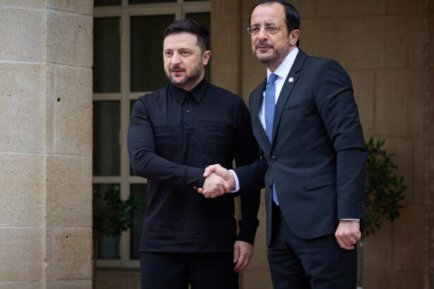 video zelenski cere o accelerare a aderarii ucrainei la ue la preluarea presedintiei uniunii de catre cipru 695f8f8a0220e