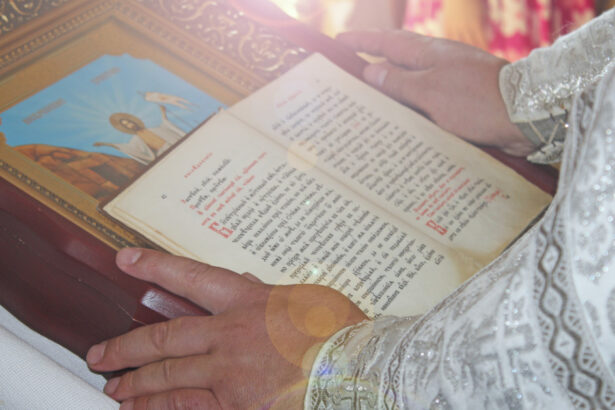 calendar ortodox februarie 2026 cand este celebrata cea mai importanta sarbatoare a lunii incepe pregatirea pentru postul pastelui 697edf66716e4