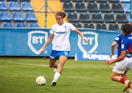 cinci jucatoare de la farul constanta convocate la nationala romaniei 699ae73652535