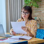 factura pentru veniturile din drepturi de autor dda cand se emite si cum se calculeaza contributiile in 2026 69819ac8c6577