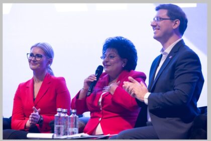 foto video mariana gaju prezenta la forumul national pes activists romania comunitatile rurale nu mai pot fi tratate ca subsidiare spune primarul comunei cumpana 69a314afd8526