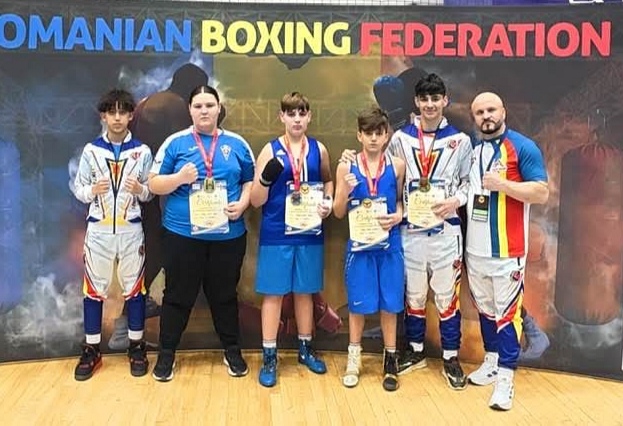 pugilistii de la cs navodari si cs farul pe podium la dracula open 699f371804921