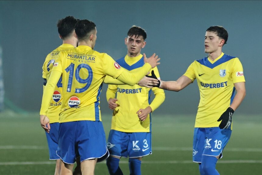 pustii farului au umilit pe cs dinamo dar nu au prins sferturile cupei romaniei 698f7326a7ec2