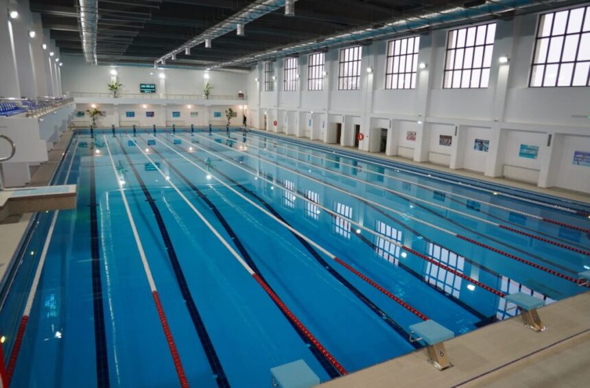 unii pot bazin de inot modernizat la academia navala mircea cel batran 6986e873408b5