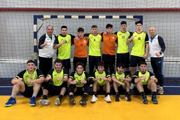 victorie pe teren propriu pentru handbalistii de la axiopolis cernavoda la juniori 1 6998523d0eb3d