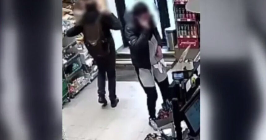 video un irlandez de 22 de ani injunghiat de un prieten de aceeasi nationalitate intr un apartament inchiriat in bucuresti 6980ceddbd586