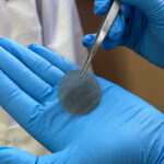 a fost inventat pansamentul inteligent care monitorizeaza si trateaza ranile cum functioneaza 69c0d5156fdb9