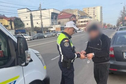 actiune a politistilor constanteni aproape 200 de pietoni au fost amendati pentru traversare neregulamentara 69ba8dedb384e