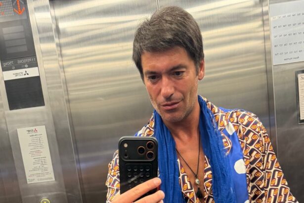 alaturi de cine a aparut radu valcan in lift in thailanda in timpul filmarilor pentru insula iubirii 2026 am putina treaba 69b9358779da4