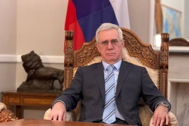 ambasadorul rusiei occidentul a uitat ca arma nucleara nu este o jucarie bucurestiul nu a invatat asa cum trebuie lectiile trecutului 69b981cba7e6a