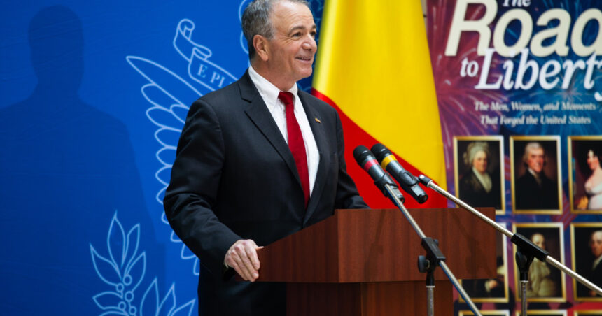 ambasadorul sua la bucuresti romania este binevenita sa aplice din nou pentru programul visa waiver 69cb87d3ceb11