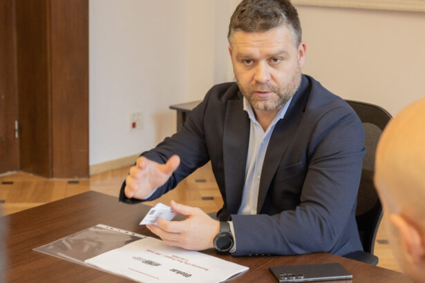 amenzi de 86 000 lei in centrul capitalei pentru fatade murdare ciucu e inacceptabil ce vedem in oras 69bd6d88766c2