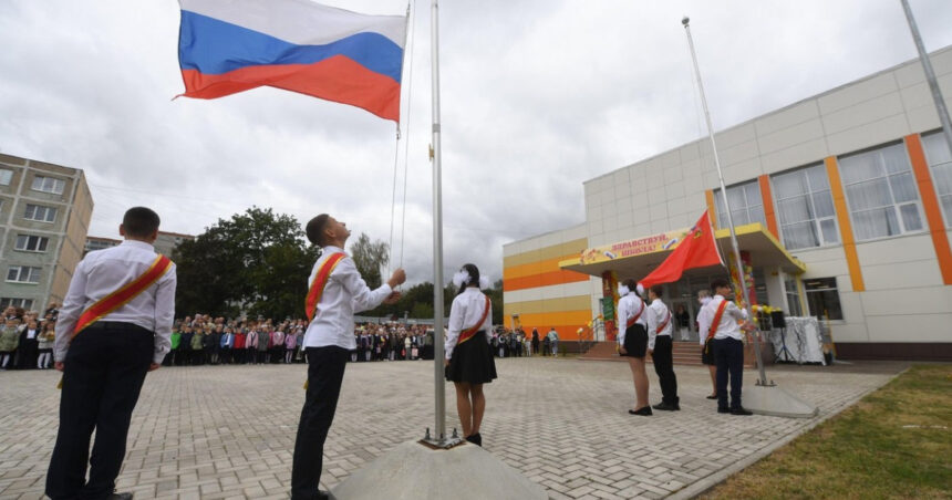 analiza copiii si propaganda kremlinului cat de eficiente sunt lectiile de razboi din scolile ruse fiul meu le apreciaza ma ingrijoreaza 69c0ca57a59c2