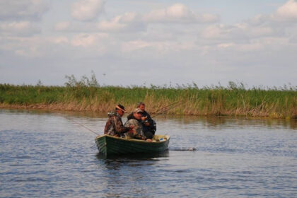 aproape 40 dintre pescarii din delta dunarii risca sa ramana fara autorizatie exista suspiciuni de pescuit la negru 69c809db19f30