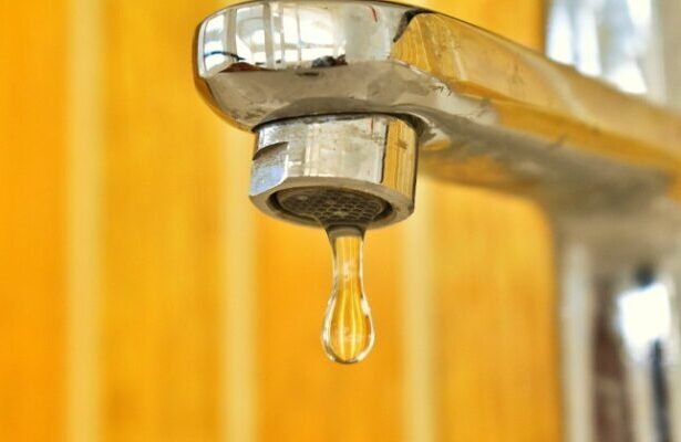 atentie se opreste apa in localitatie ciocarlia de sus ciocarlia de jos si pietreni 69cbbf79883e8