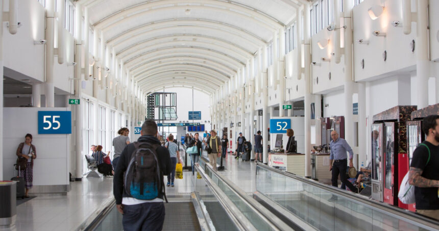 australia interzice temporar accesul iranienilor cu vize valabile critici privind un precedent periculos 69c4db2c70cdc