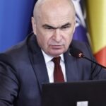 bolojan in urmatoarele luni vor fi eliminate zeci de mii de posturi din sectorul public 69c38697c040b