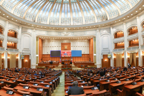 bugetul pe 2026 este dezbatut astazi in plenul reunit al parlamentului votul final va fi dat joi 69ba563189242