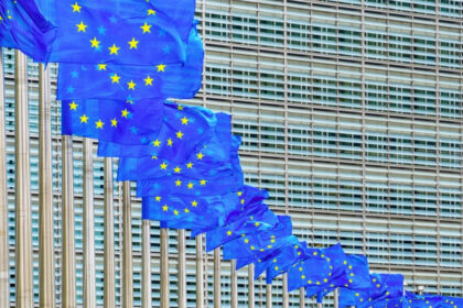 comisia europeana trimite 150 de tone de ajutor umanitar in liban acest razboi trebuie sa inceteze 69c54f5a9f0d2