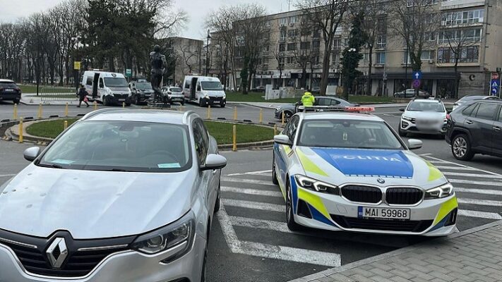 constanta sofer de ride sharing cu permisul de conducere suspendat prins la volan in timp ce transporta clienti 69c268ecc3082